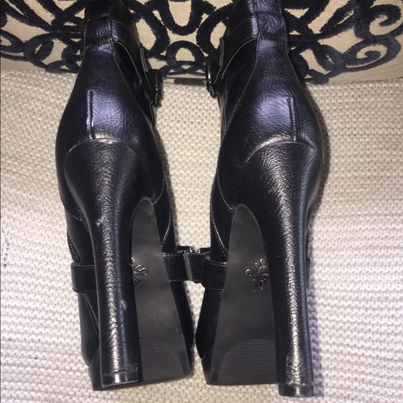 SimplyVera Vera Wang Heels! - Picture 4 of 6